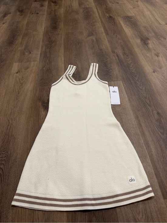 ALO Yoga Dresses & Skirts - ALO Yoga Ivory Dress with Brown Stripe Trim